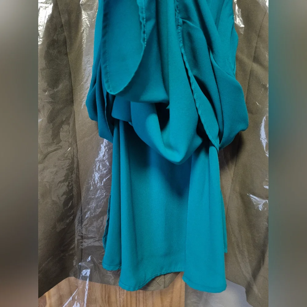 Silk Turquoise Smart Top - Picture 8 of 14